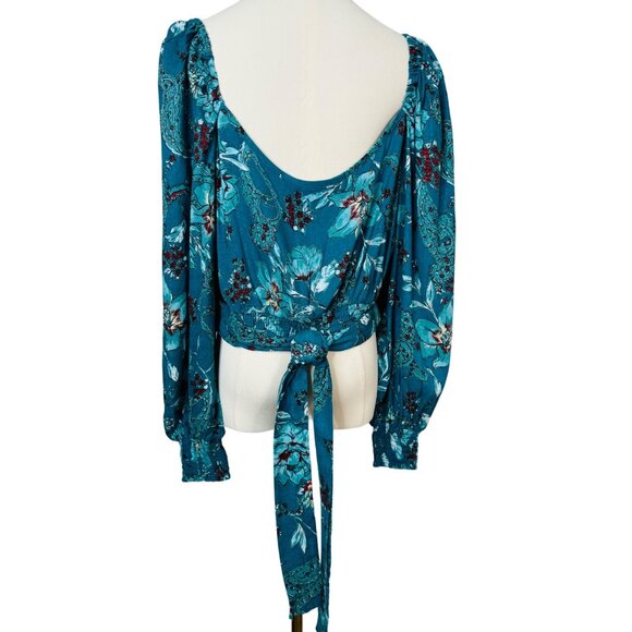 2/$30 NWT Large Band Of The Free - V Neckline Teal Red Floral Tie-Back Blouse - Picture 7 of 15